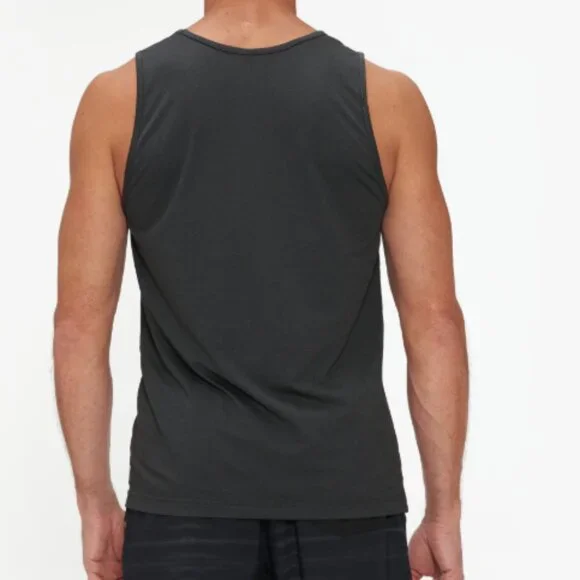 Vuori Men's Tradewind Performance Tank Top Size M Sleeveless Pocket Black EUC - Picture 5 of 10